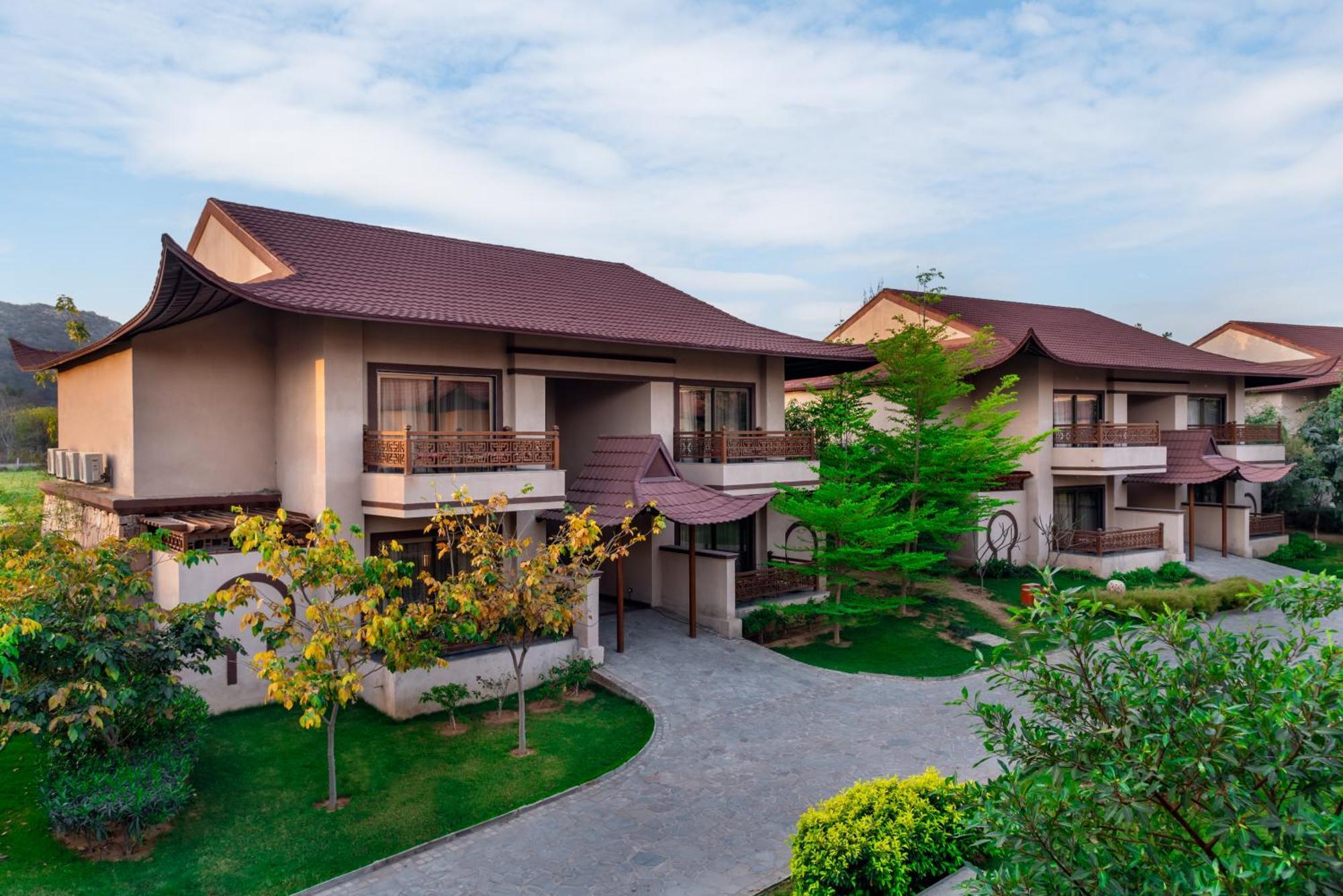 Ananta Spa & Resort Jaipur Buitenkant foto